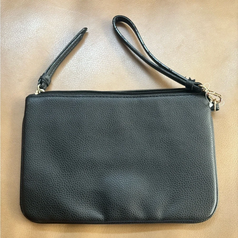 Black pebble leather Victoria secret wristlet